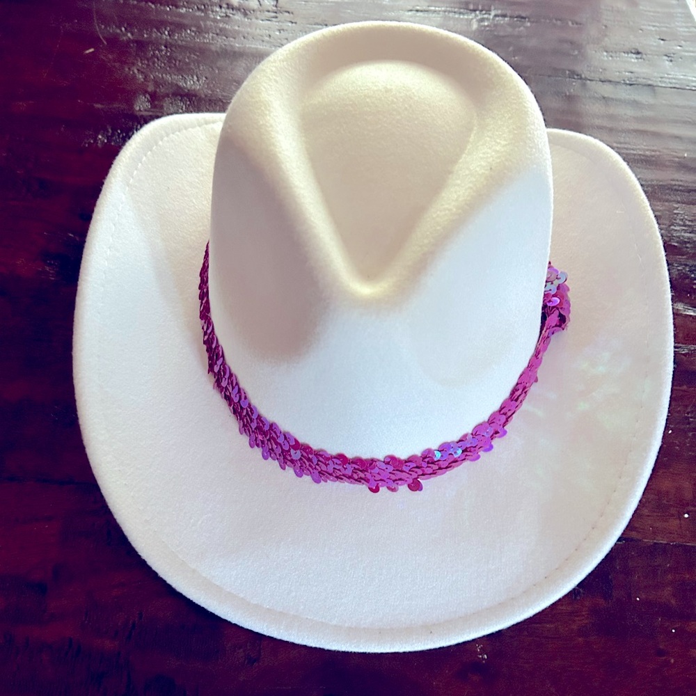 Womens cowboy hat. Off white with sparkle headband.